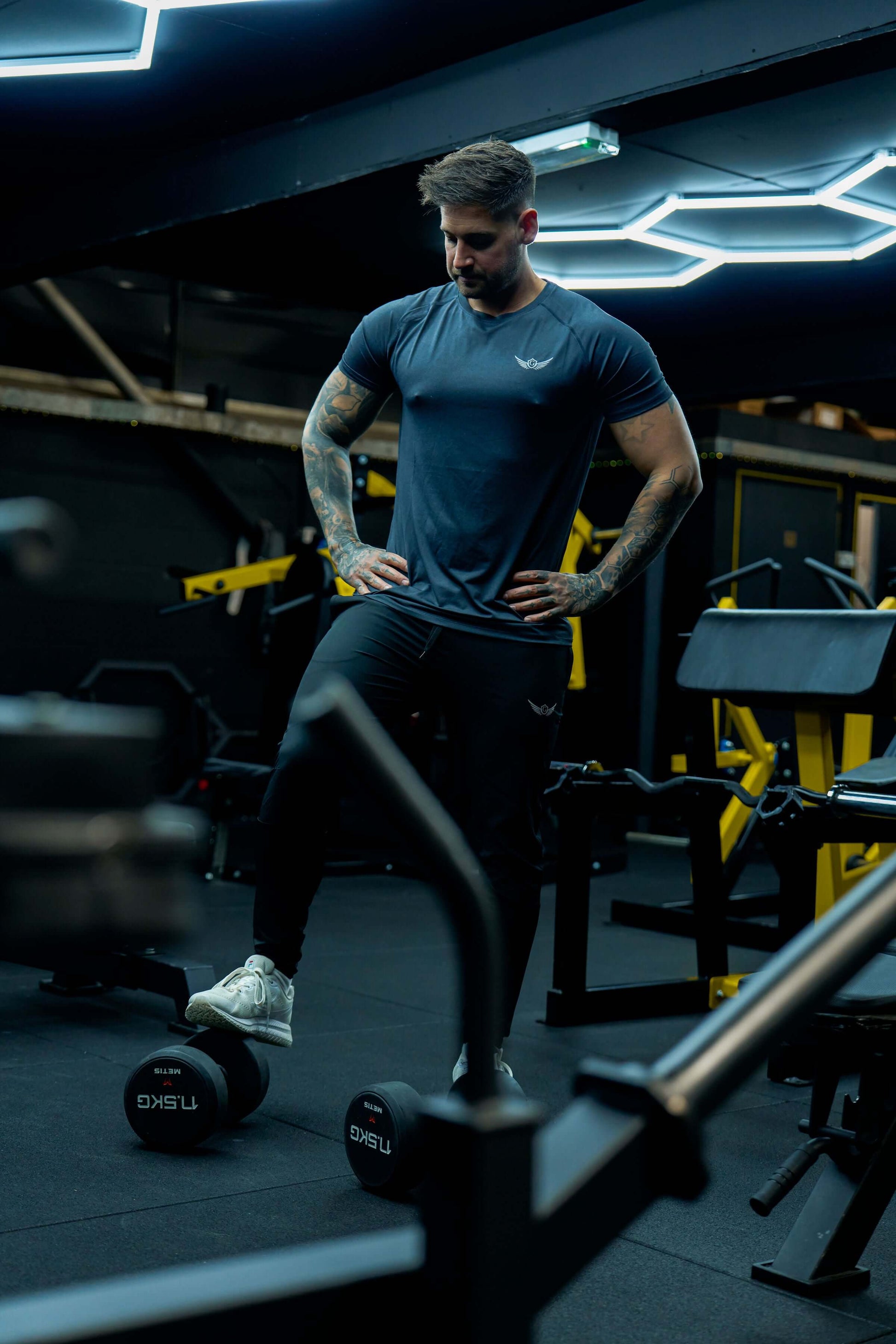 Gabe Crest T-shirt Gym 1